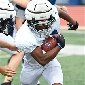 Meet your Posher, Addison